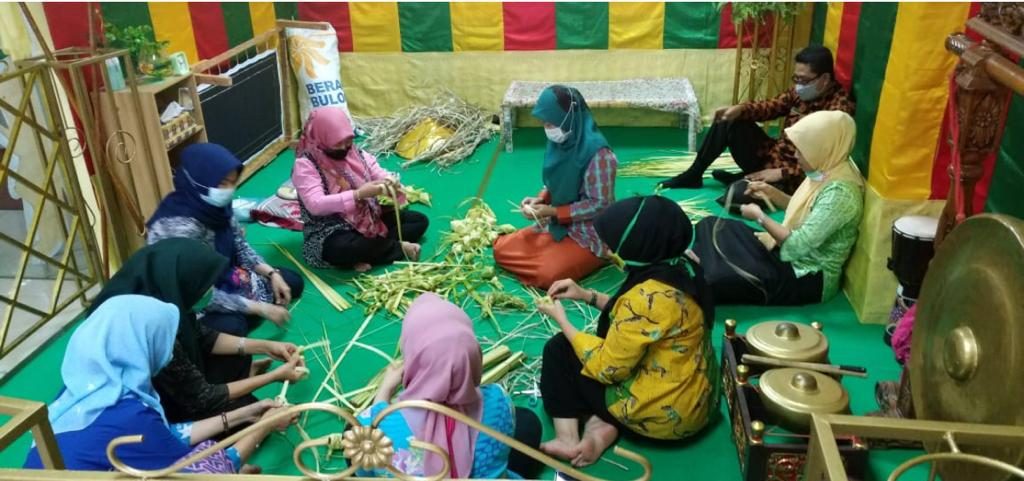 Sambut Hari Raya Idul Adha 1441 H Disbudpar Buat Sarang Ketupat Dinas Kebudayaan Dan Pariwisata Kota Batam